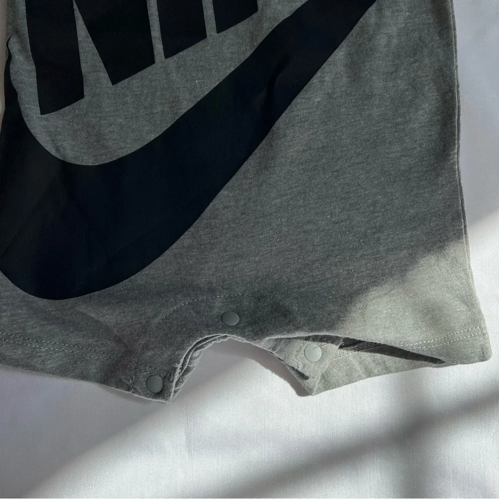Nike Grey Logo Print Short Sleeve Romper Size 3 Months